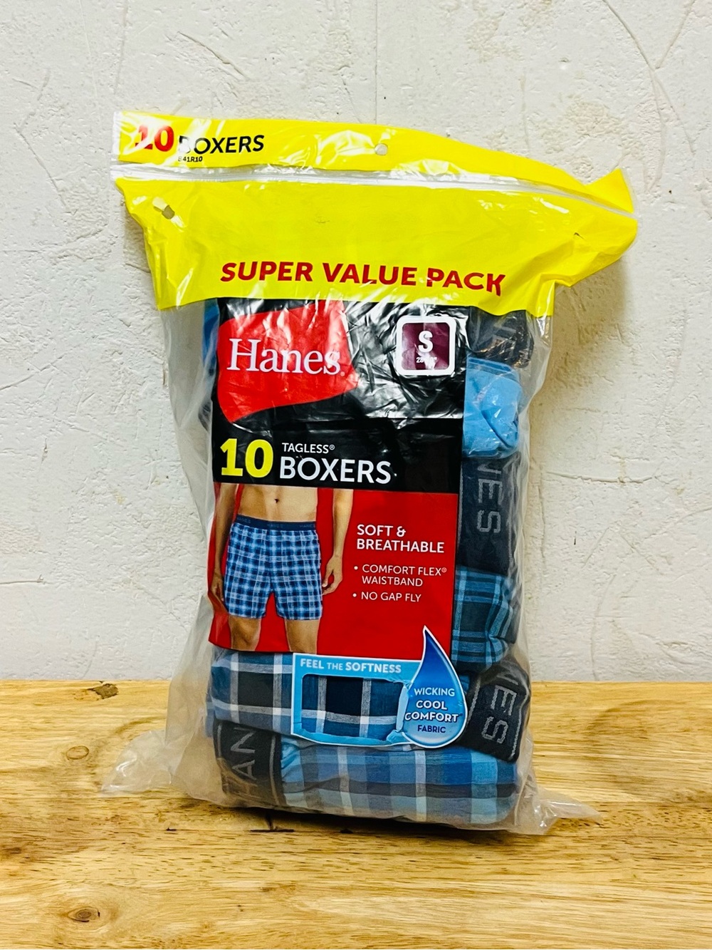 Hanes Men’s 10-Pack Tagless Boxers - Blue Plaid  Sz Small